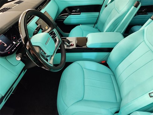 New 2025 Land Rover Range Rover SE image 13