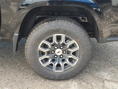 New 2026 Chevrolet Colorado Z71 image 4