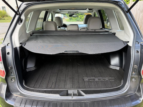 Used 2015 Subaru Forester 2.5i Limited image 16