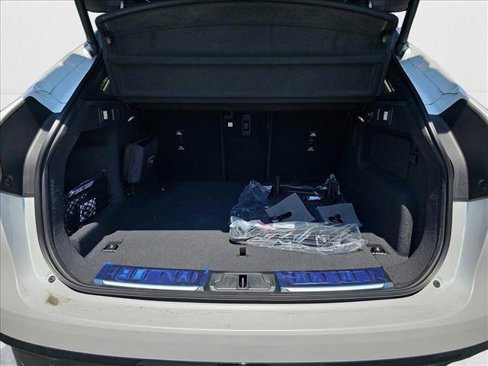 New 2026 Jaguar F-PACE R-Dynamic S image 12