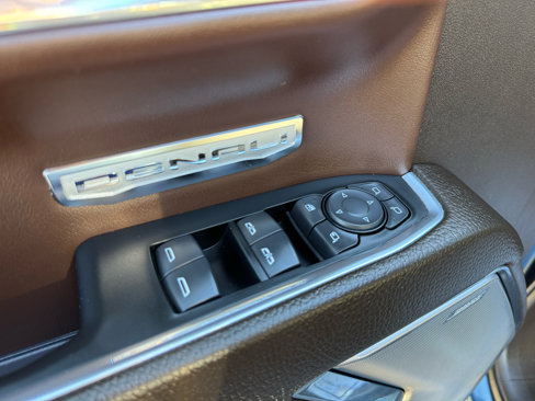 Used 2024 GMC Sierra 1500 Denali w/ Denali Reserve Package image 11
