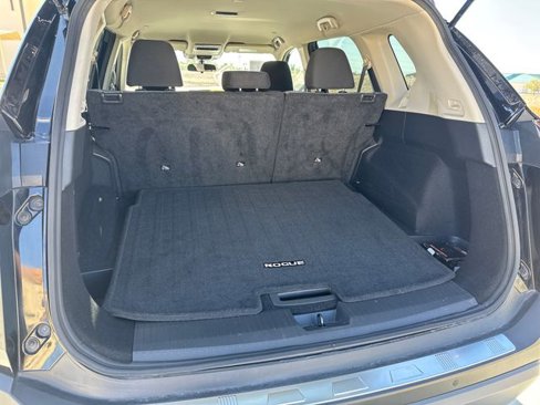 Used 2023 Nissan Rogue SV image 29