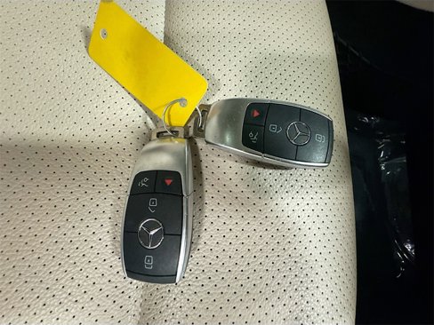 Used 2021 Mercedes-Benz C 300 4MATIC Sedan image 32