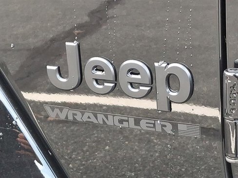 New 2025 Jeep Wrangler Unlimited Sahara image 23