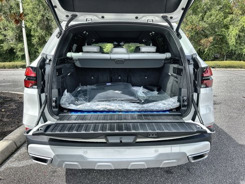 New 2026 BMW X5 xDrive50e w/ Premium Package image 28