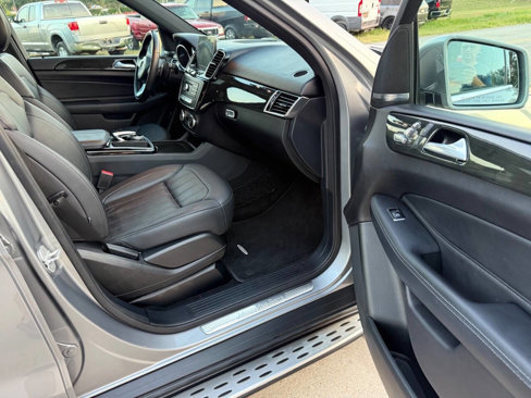 Used 2016 Mercedes-Benz GLE 300d 4MATIC image 31
