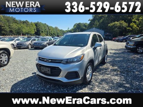 Used 2019 Chevrolet Trax LS image 1
