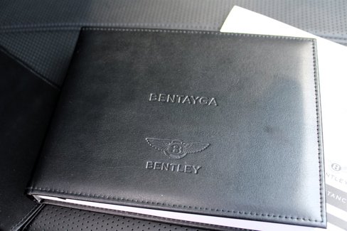 Used 2018 Bentley Bentayga image 80