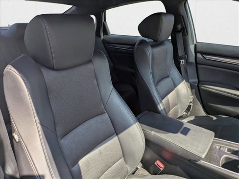 Used 2019 Honda Accord Sport image 19
