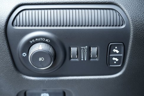 Used 2024 Jeep Wagoneer Series II image 46