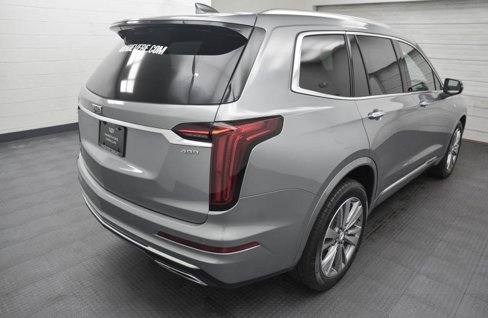 Used 2025 Cadillac XT6 Premium Luxury image 7
