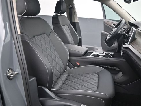 New 2025 Volkswagen Atlas SEL Premium R-Line image 24