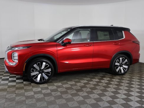 New 2025 Mitsubishi Outlander SEL image 21