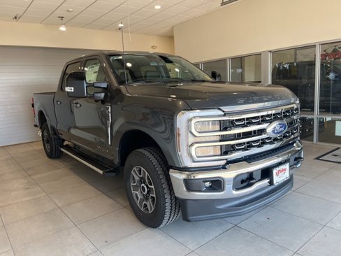 New 2026 Ford F350 4x4 Crew Cab Super Duty image 3