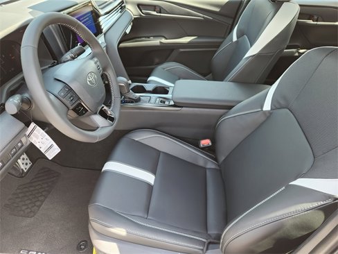 New 2026 Toyota Camry SE image 9