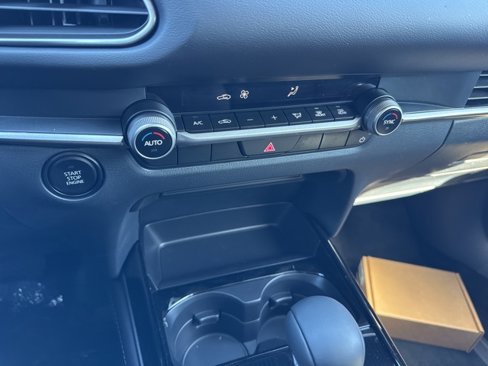 New 2025 MAZDA CX-30 AWD 2.5 S w/ Select Sport Pkg image 13
