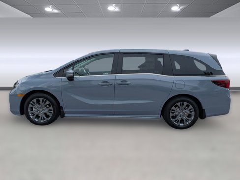 New 2026 Honda Odyssey Touring image 2