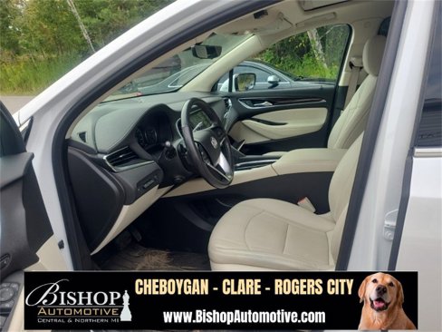 Used 2024 Buick Enclave Premium w/ Experience Buick Package image 4