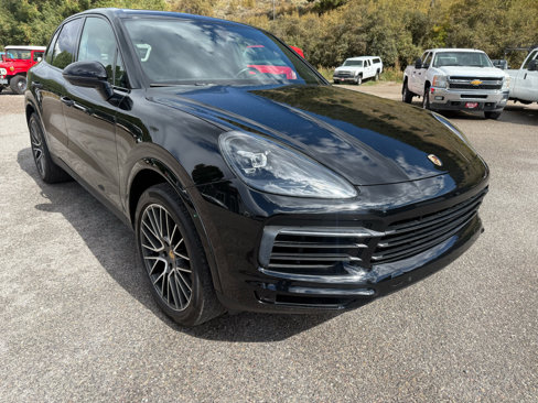 Used 2023 Porsche Cayenne image 7