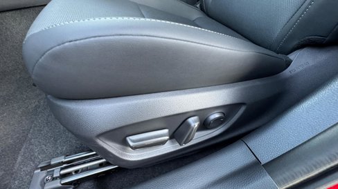 New 2026 Toyota Prius XLE image 15