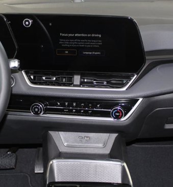 New 2026 Chevrolet Equinox LT image 13