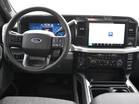 New 2025 Ford F350 XLT image 17