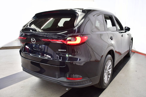 Used 2024 MAZDA CX-90 3.3 Turbo w/ Select Package image 7