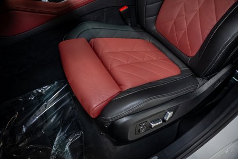 Used 2024 BMW X6 xDrive40i w/ M Sport Professional Package image 34