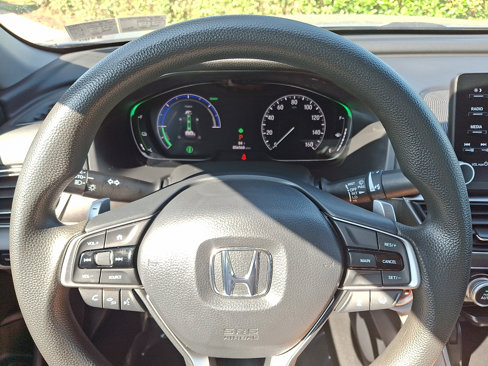 Used 2020 Honda Accord Hybrid Sedan image 18