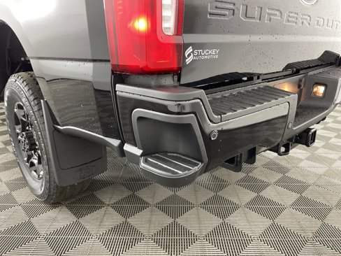 New 2026 Ford F250 XL image 6