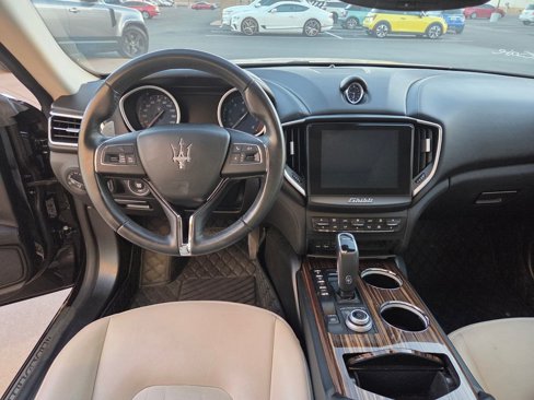 Used 2019 Maserati Ghibli S image 6