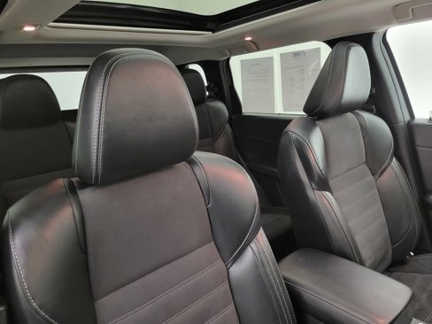 Used 2024 Mitsubishi Outlander SE image 38
