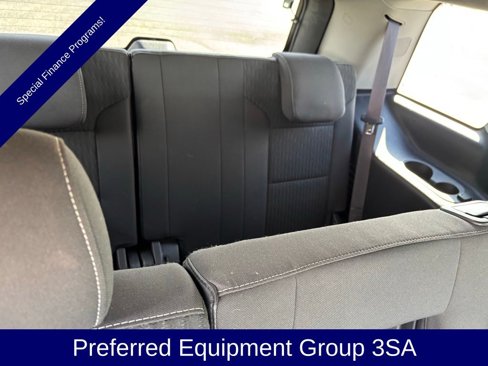 Used 2017 GMC Yukon SLE w/ SLE Value Package image 4