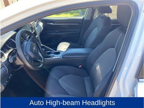 Used 2022 Toyota Camry LE image 15