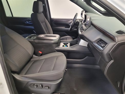 Used 2023 Chevrolet Suburban LS image 12