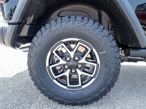 New 2025 Jeep Wrangler Unlimited Rubicon image 6