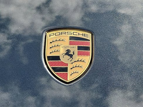 Used 2025 Porsche Taycan 4S image 31