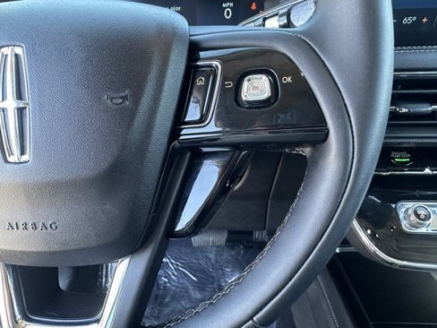 Used 2023 Lincoln Corsair AWD image 30