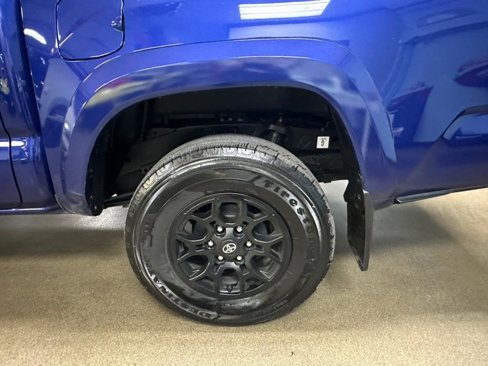 Used 2022 Toyota Tacoma SR5 image 27