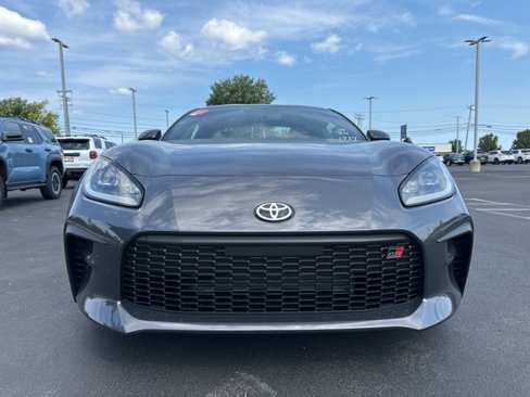 New 2025 Toyota GR86 Premium image 2