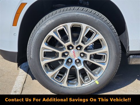 New 2026 GMC Yukon Denali w/ Sun & Power Step Package image 7