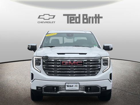 Used 2022 GMC Sierra 1500 Denali w/ Denali Reserve Package image 2