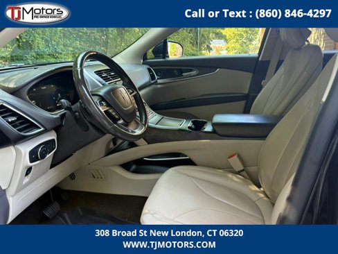 Used 2019 Lincoln Nautilus Reserve image 14