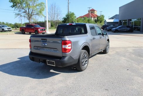 Used 2022 Ford Maverick XLT image 9