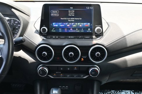 Used 2022 Nissan Sentra SV image 10