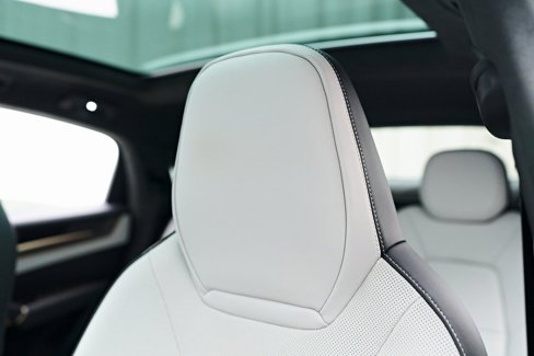 Used 2025 Porsche Cayenne GTS image 53