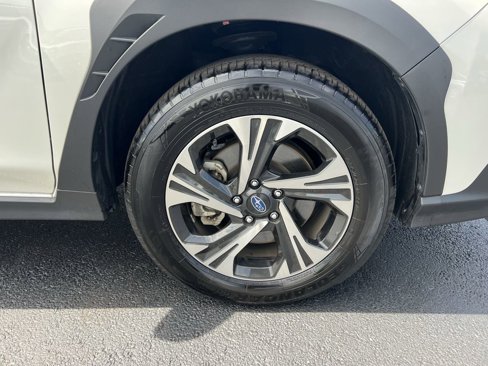 Certified 2024 Subaru Crosstrek 2.0i Premium image 11