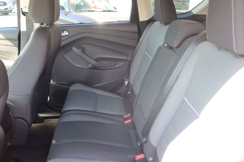 Used 2015 Ford Escape SE image 16