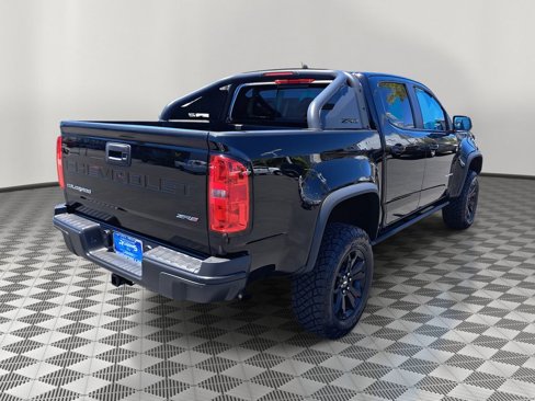 Used 2021 Chevrolet Colorado ZR2 w/ ZR2 Midnight Special Edition image 4