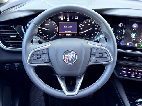 Used 2023 Buick Envision Avenir image 27